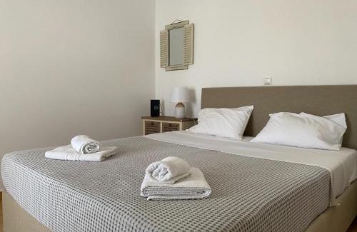 Naousa Apartment | Cycladic Elegant Apartment