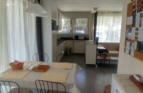 el Carme Apartment | Cyclist's apartment with parking and garden, bike storage, WIF, Sat