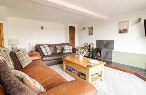 Bala House | Cyffdy Cottage - Aran