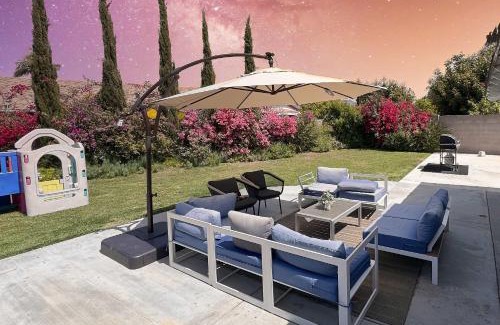 Southwest Anaheim House | Cypress Villa Disneyland 8 Bedroom 4Bath Pool Game