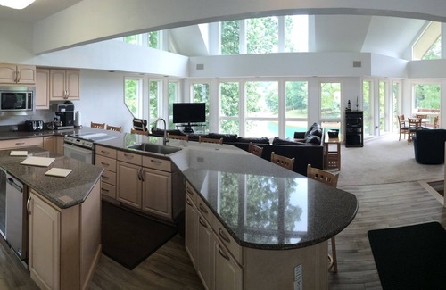 La Follette House | Czarnecky Home - Waterfront Home in Deerfield Resort, Dock, Hot Tub, Firepit