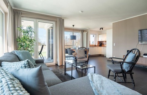 Heiligenhafen Apartment | "Dünenpark Heiligenhafen", Haus "Ostseedüne", Wohnung 2 "Steuerbord"
