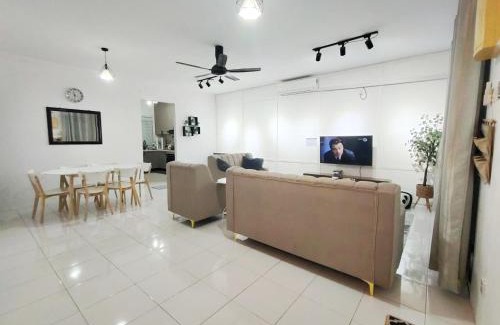 Sungai Petani House | D'Aleena Homes Sungai Petani - Homestay