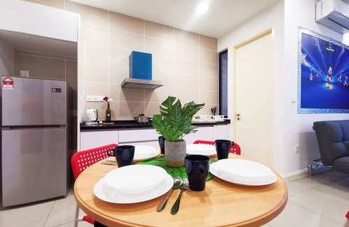 Medini Apartment | D'Pristine Disney Suites (6pax) @ JB City Homestay