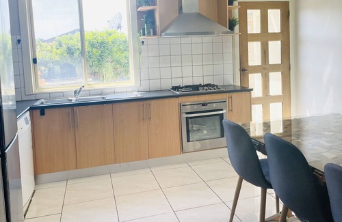 Maidstone House | D131 The Splendid Mitchell Stay