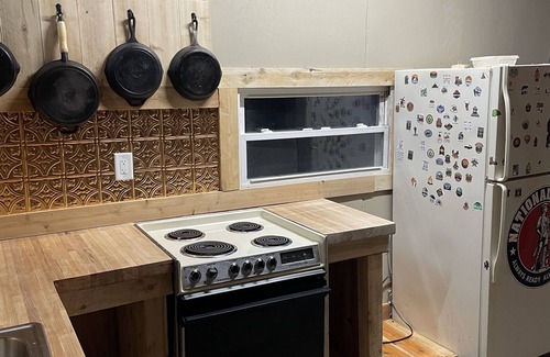 Grayling Cabin | Da Turdy Point Buck Bunkhouse - Lake Access! Grayling - Gaylord