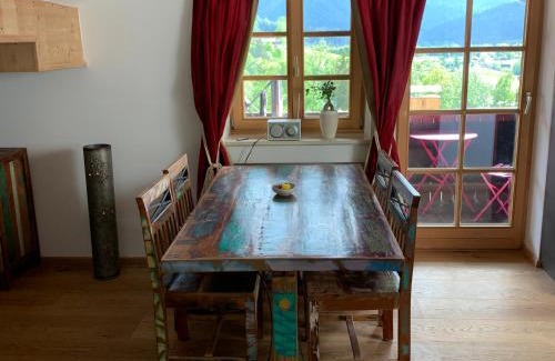 Fischbachau Apartment | Dachgeschoss Ferienwohnung mit Charme - Top floor apartment with charme
