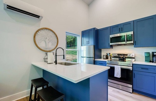 Dahlonega House | Dahlonega Tree Tops Tiny Home @HuddleTiny Homes