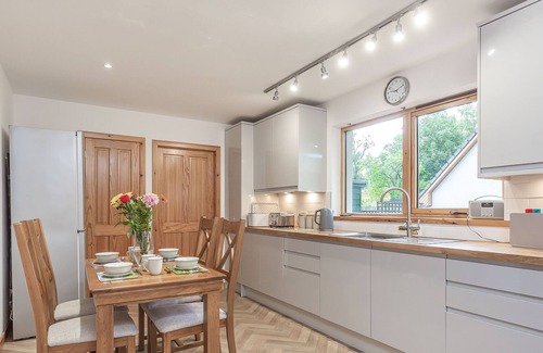 Newtonmore Cottage | DAIL NA SEILG, family friendly, with open fire in Newtonmore