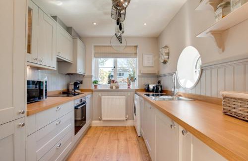 Hinderwell House | Daisy Cottage