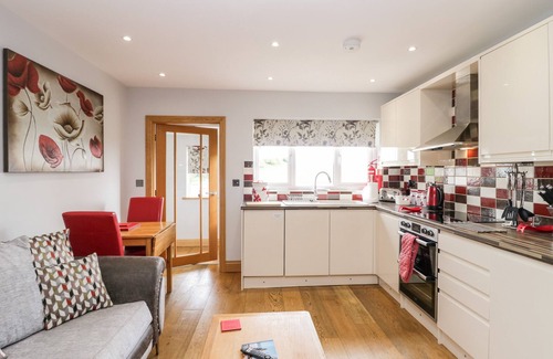 Newland Near Ulverston Cottage | Daisy Cottage