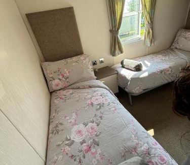 Colchester Apartment | DaisyChain Getaways The perfect place to Stay Play and Getaway