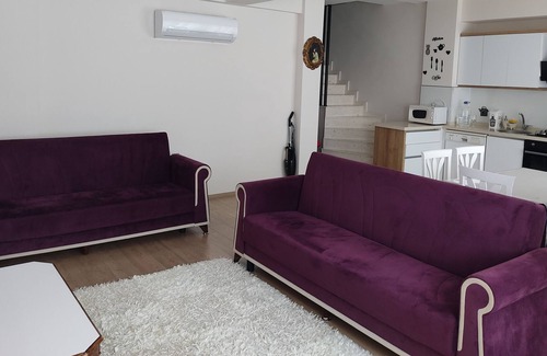 Dalaman Apartment | Dalaman da Havuzlu 7 Yatak Kapasiteli 2+1 125m2 Rezidans Dublex