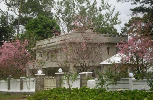 Phuong 10 Hotel | Dalat Cadasa Resort