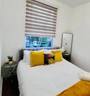 Hackney Downs Hotel | Dalston Luxe Studios