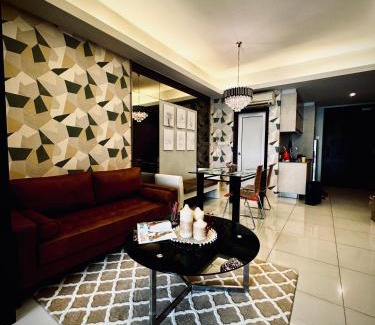 Sri Hartamas Apartment | Damas Hotel,Suites and Residence at Plaza Damas 3 by Over The Moon