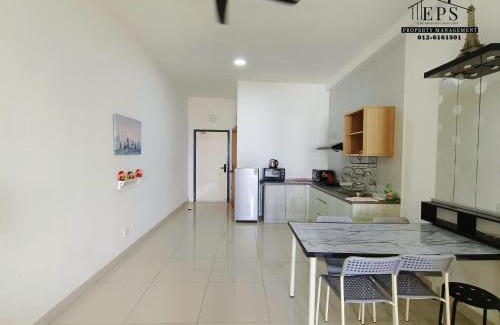 Subang Jaya Apartment | Damen Subang by Widebed