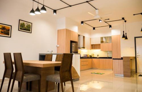 Subang Jaya Apartment | Damen Subang by Widebed