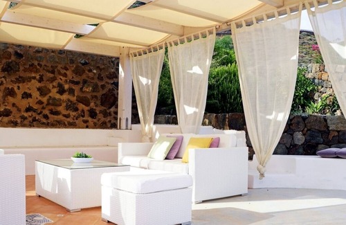 Martingana House | Dammuso On the Martingana Sea