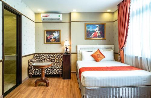 Tan Qui Dong Apartment | Dancentre Luxury Apartment Near SECC formerly Emerald Hotel & Apartment