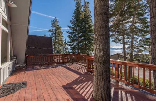 Talmont Cabin | Dancing Bear by AvantStay | In Talmont Access To Lake Tahoe Park Association