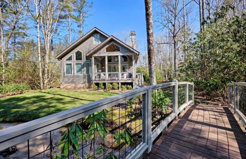 Highlands House | Dancing Bear Walk to Town