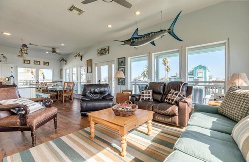 San Luis House | Dancing Mermaid