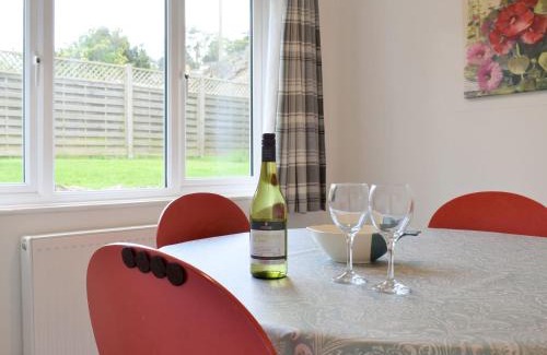 Liverton House | Dandelions
