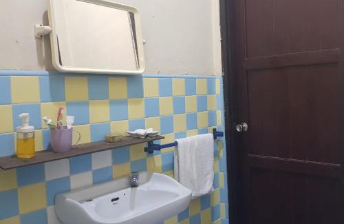Savannakhet House | Danoopa homestay