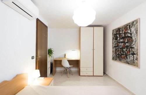 Verona City Centre Apartment | Dante's home