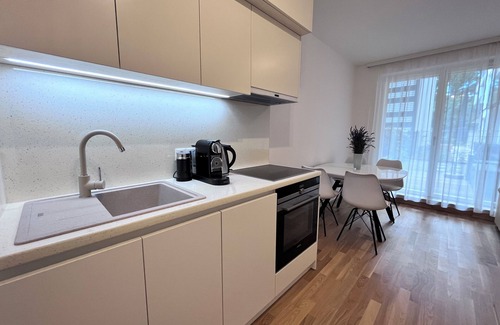 Kaisermuhlen Apartment | Danube22 Apartment