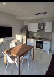 Giovinazzo House | Dany's Home Venus