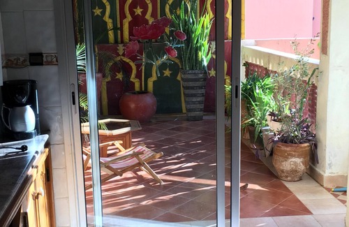 Menara House | Dar Younes House with Garden and character : with tow Luxury famlily-Apartment