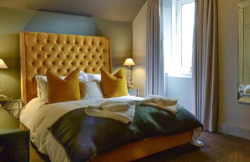 Ballater House | Darroch View