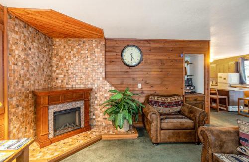 Alyeska Apartment | Darwin's