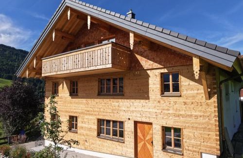 Vorderhindelang Apartment | DAS BISCHOF - 5 exklusive Ferienwohnungen mit privaten Zirbensaunen