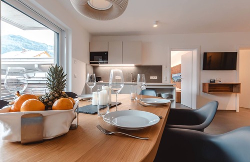 Gries Apartment | Das Georgen, Schmitten+Maiskogel by Interhome
