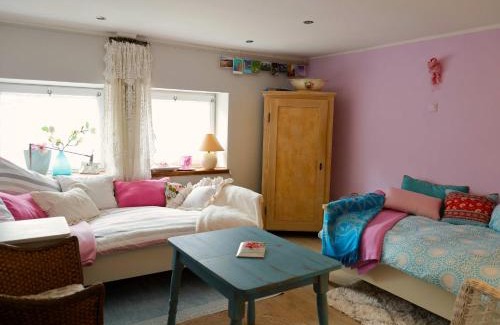 Boizenburg Apartment | DAS TRAUFENHAUS AM WALL - Urlaub im Denkmal