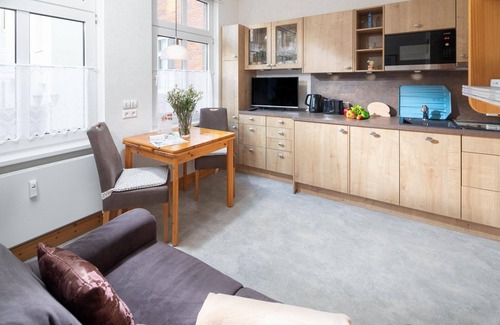 Norderney Apartment | Das um 1900 Gebaute Haus Sommerwind Wurde 1995 im Typischen Bäderstil Renoviert
