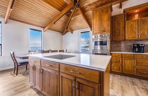 Tacoma House | Dash Point Retreat by the Beach with Amazing Water Views from Almost Every Room.