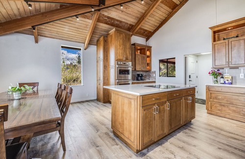 Tacoma House | Dash Point Retreat by the Beach with Amazing Water Views from Almost Every Room.