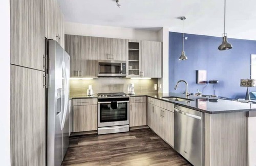 Richardson Apartment | Dashing 1BR Suite | Pool, Parking + Gym H
