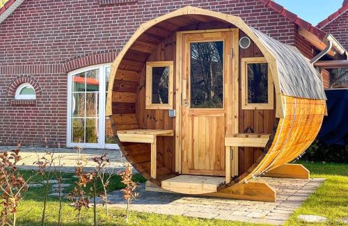 Hage House | Dat Fleetenkiekerhus 2