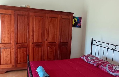 Borgo Santa Maria House | Davanti casa di Paolo