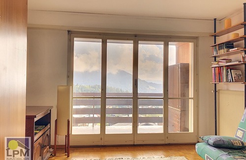 Leysin Apartment | Davel 20 Small practical studio, well located close to everything, (walking) to 1 min. from the cent