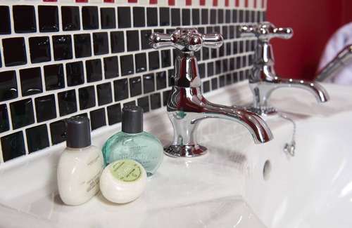 Balloch Bed & Breakfast | Daviot Lodge