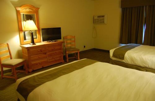 Heart of Missoula Hotel | Days Inn and Suites by Wyndham Downtown Missoula-University