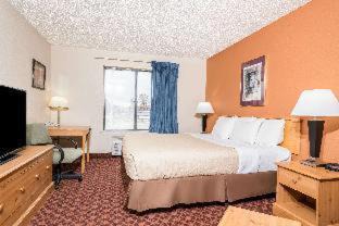 Black River Falls Hotel | Days Inn by Wyndham Black River Falls - Access to ATV Trail