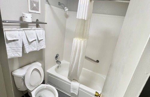 Athens Hotel | Days Inn by Wyndham Athens