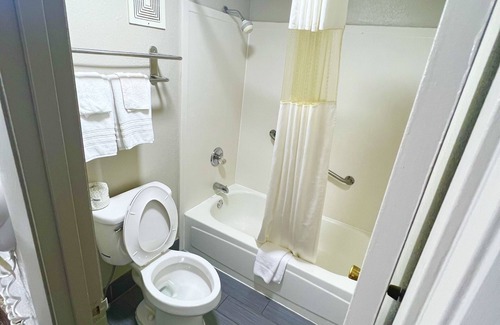 Athens Hotel | Days Inn by Wyndham Athens